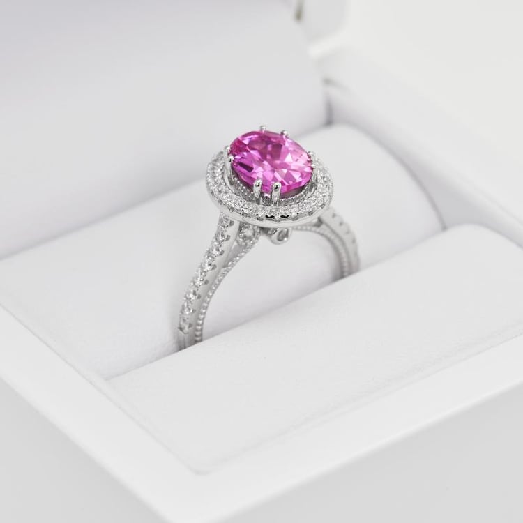 Prsteň so zafírom 19813