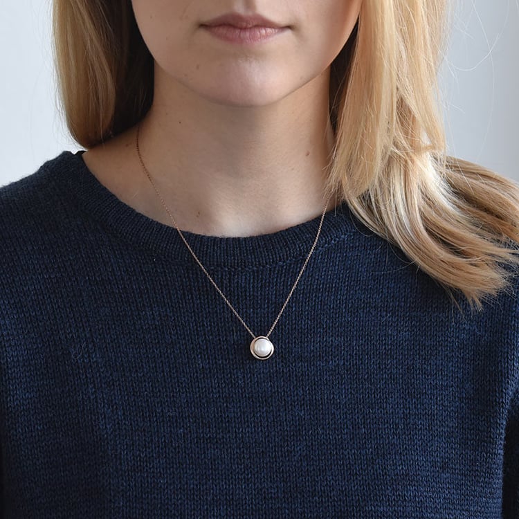 Pozlatený náhrdelník 74685