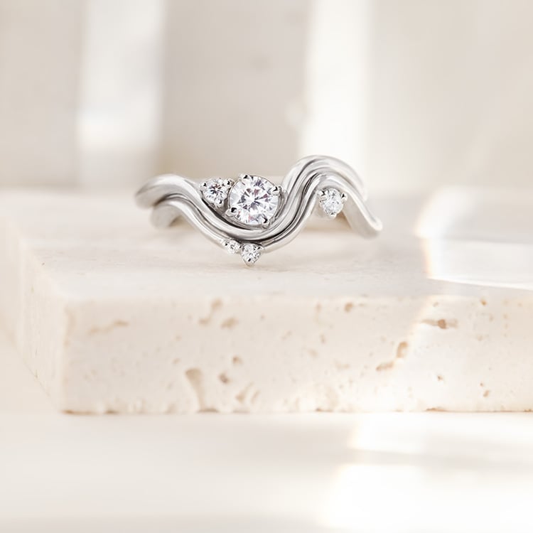 Prsteň s round lab-grown diamantom 154984