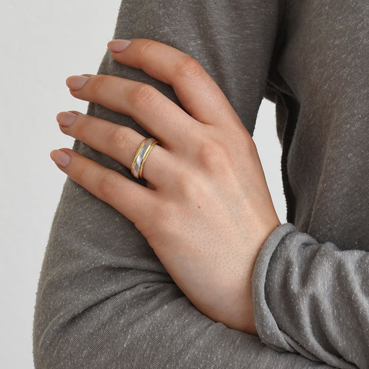 Dámský snubný prsteň 77081