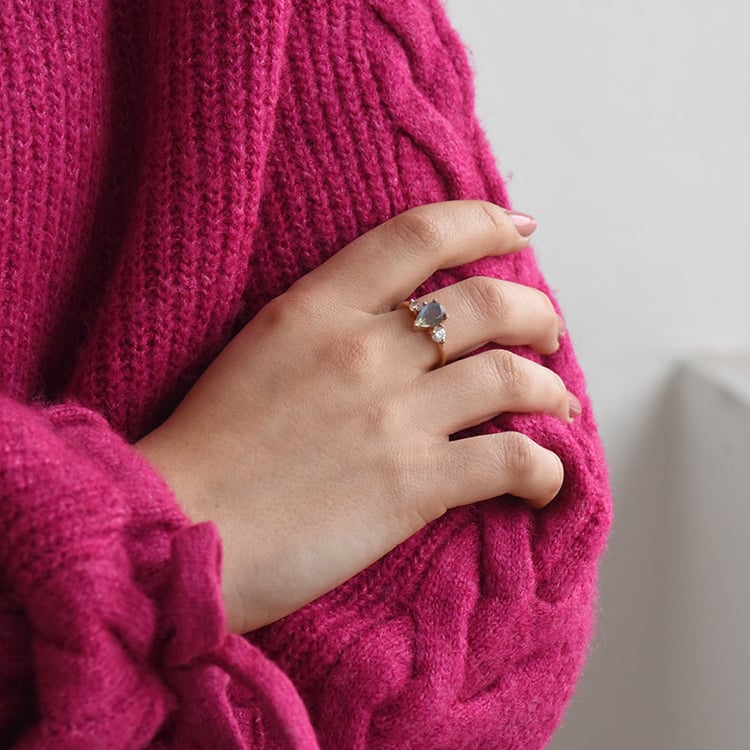 Zásnubný prsteň s Labradorit a moissanitu 73730