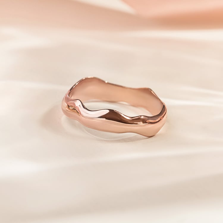 Nepravidelné zlaté svadobné obrúčky 156325