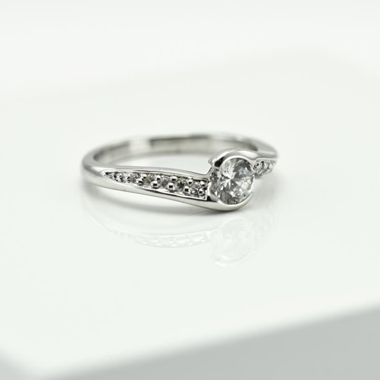 Zásnubný prsteň 55711