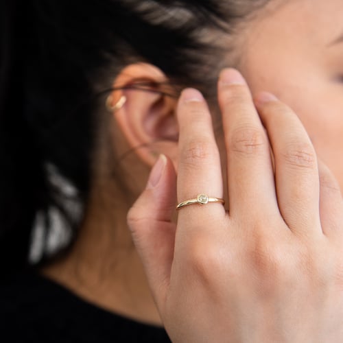 Minimalistický prsteň so salt and pepper diamantom Kathleen