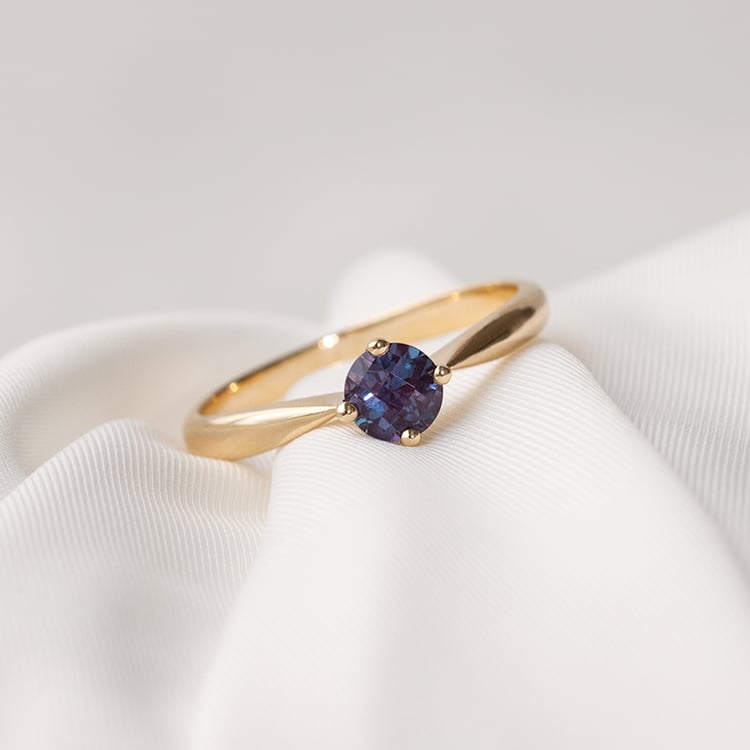 Solitaire prsteň s alexandritom Maya 122820