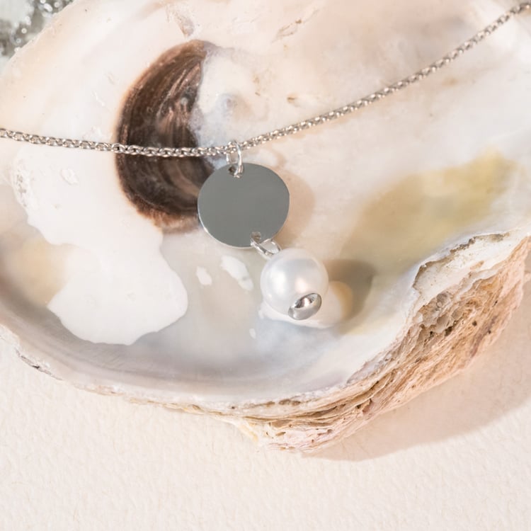 Perlový prívesok s gravírom Milana 100987