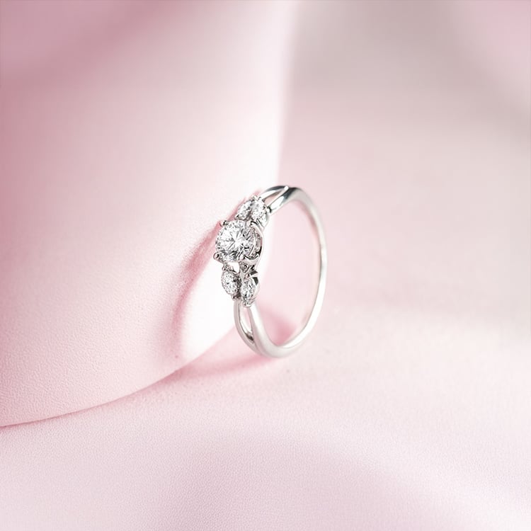 Zásnubný prsteň zo zlata s 0.32ct IGI certifikovaným lab-grown diamantom Halym 166136