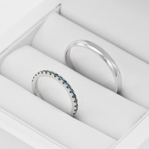 Zlatá eternity obrúčka s modrými diamantmi a komfortný prsteň Giulia