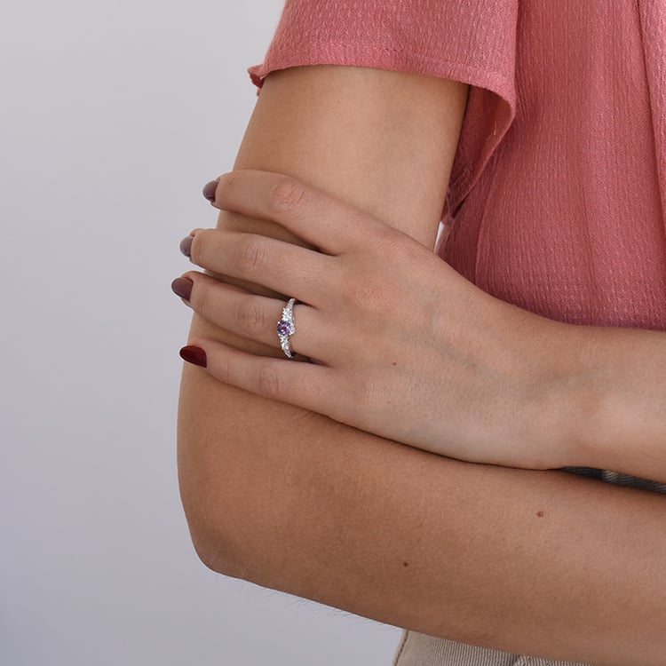 Strieborný prsteň s ametystom 70886