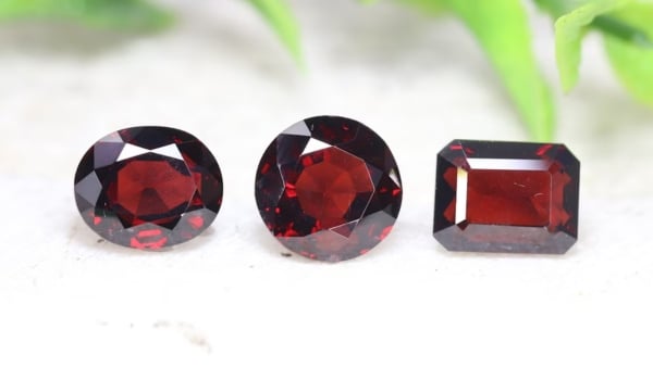 Brus a tvar drahokamov