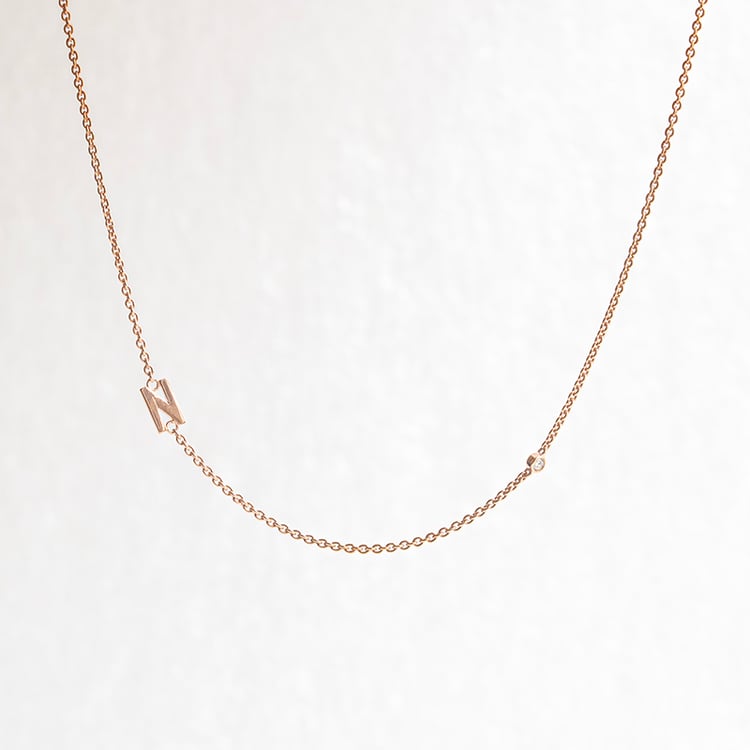 Náhrdelník s písmenom vašej voľby a diamantom Lupe 145504