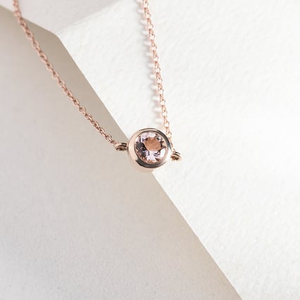 Zlatý náramok s morganitom Rollie