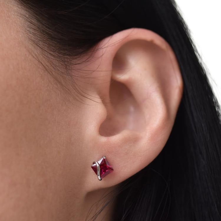 Rubínové náušnice 17479