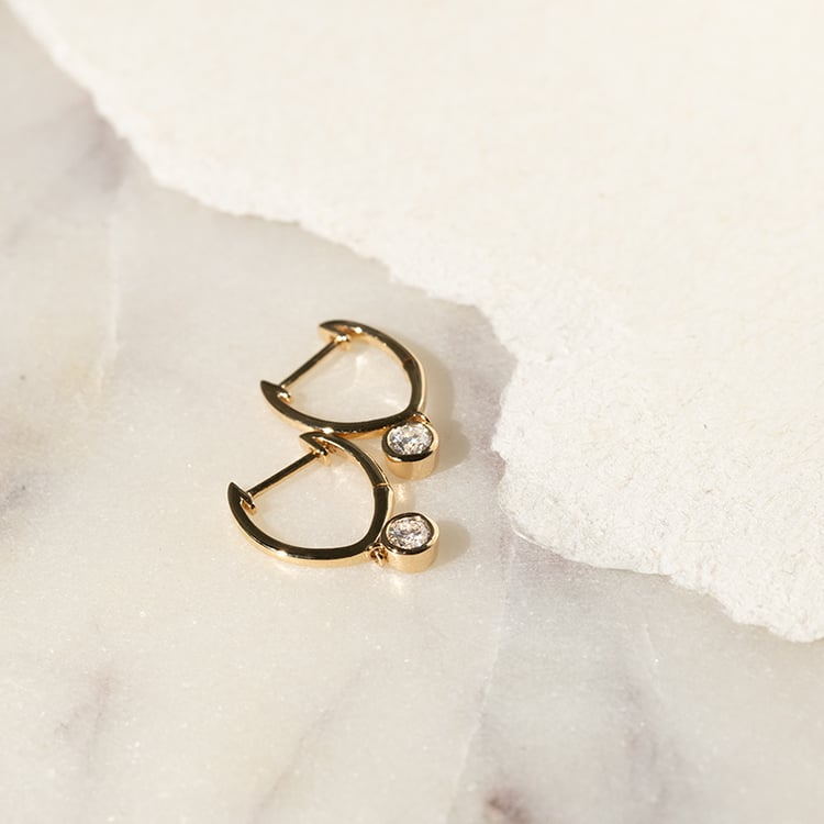 Zlaté visiace náušnice s diamantmi Skylar 137475