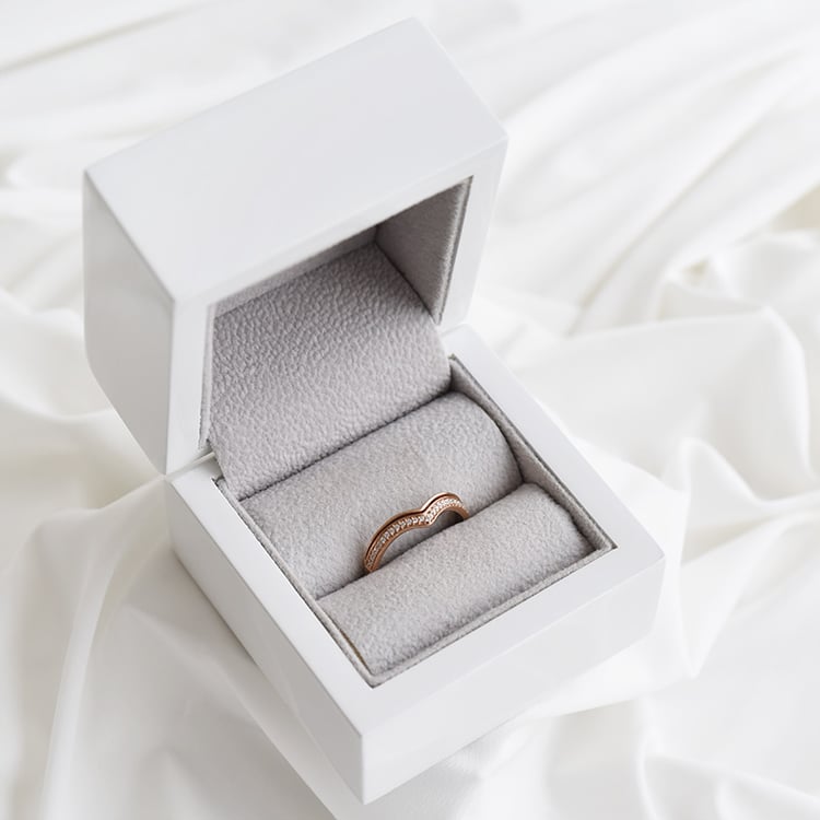 Diamantový vykrojený prsteň 89993