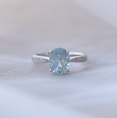 Zlatý akvamarínový prsteň s diamantmi Deitra