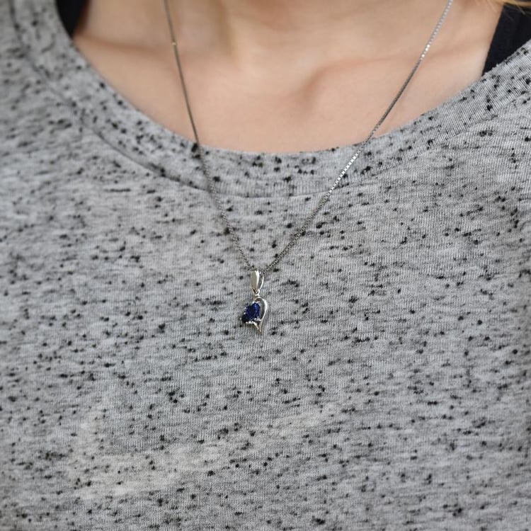 Zafírový náhrdelník 27991