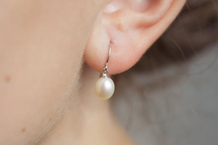 Strieborné náušnice s perlami 3151