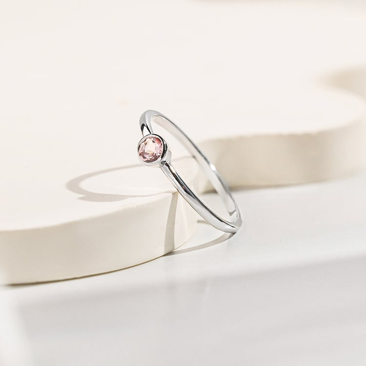 Zlatý minimalistický prsteň s morganitom Kathleen 156595