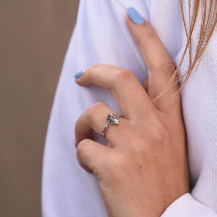 Prsteň s salt'n'pepper diamantom 48689