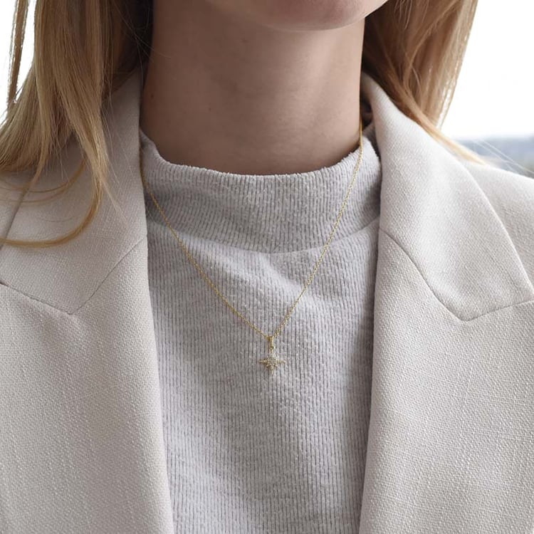 Náhrdelník v tvare diamantové hviezdy 93357