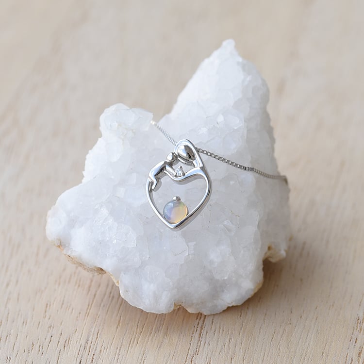 Strieborný prívesok matka 63359