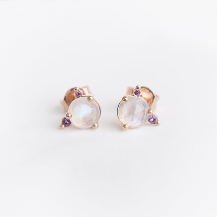 Náušnice s mesačným kameňom, ametystom a zafírom Baal