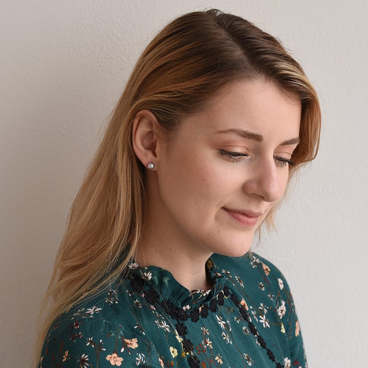 Napichovacie náušnice s akoya perlami 63787