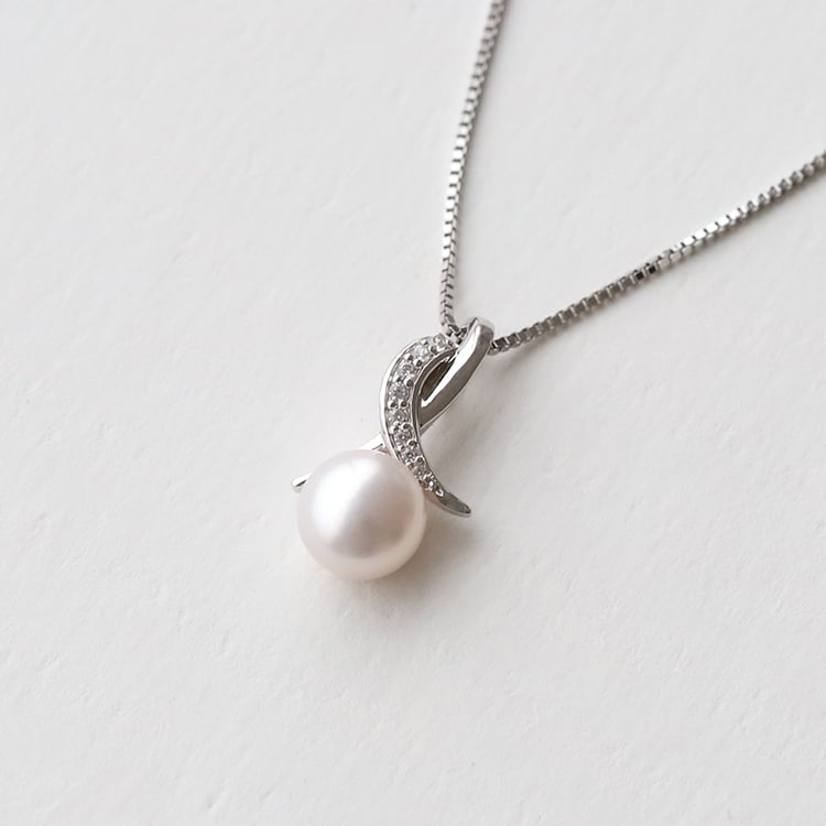 Perlový strieborný prívesok 74201