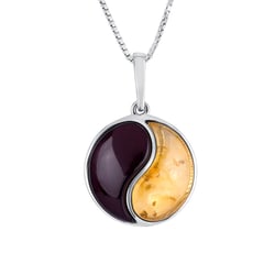 Strieborný jantárový prívesok so symbolom Jin Jang