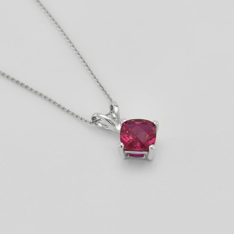 Rubínový náhrdelník 39575
