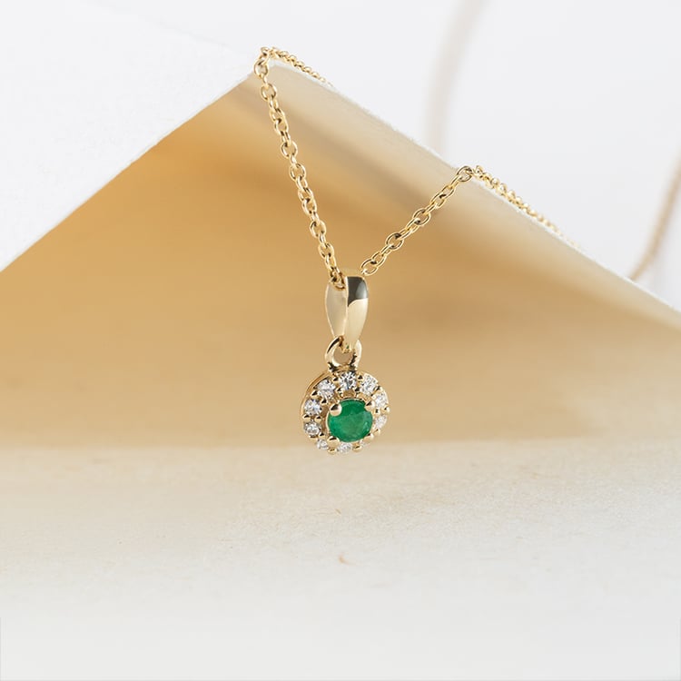 Smaragdový halo prívesok s diamantmi Richelle 147513