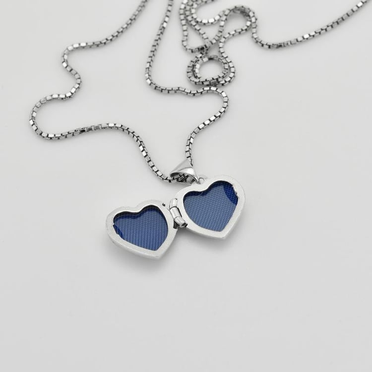 Strieborný srdiečkový medailón s gravírom 35310