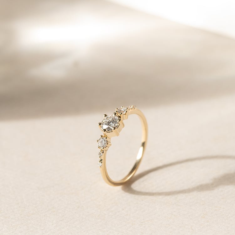 Zásnubný prsteň s diamantmi Willa 138376