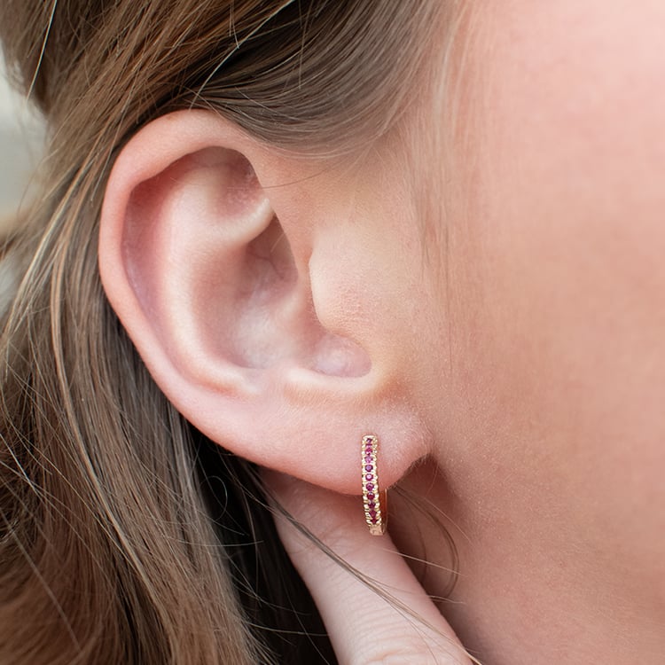 Kruhové náušnice s rubínmi Carolin 135893