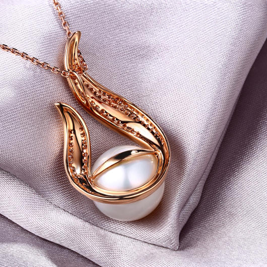 Perlový náhrdelník 10295