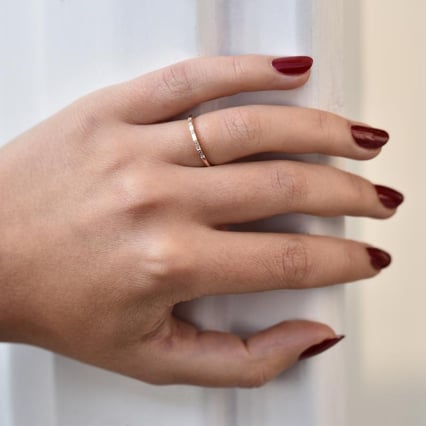 Zlatý prsteň s baguette diamantmi a pánsky plochý prsteň Rantall