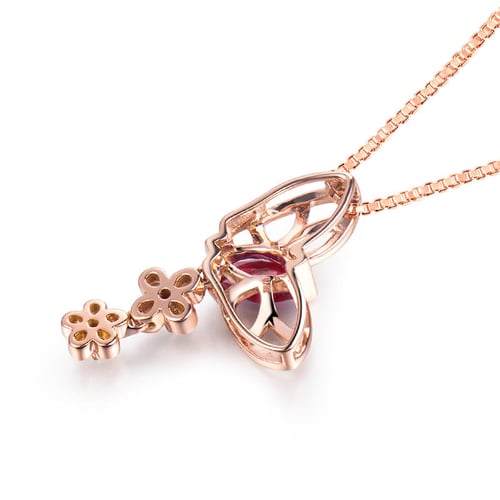 Zlatý prívesok v tvare motýľa s rubínom a diamantmi Mariposa