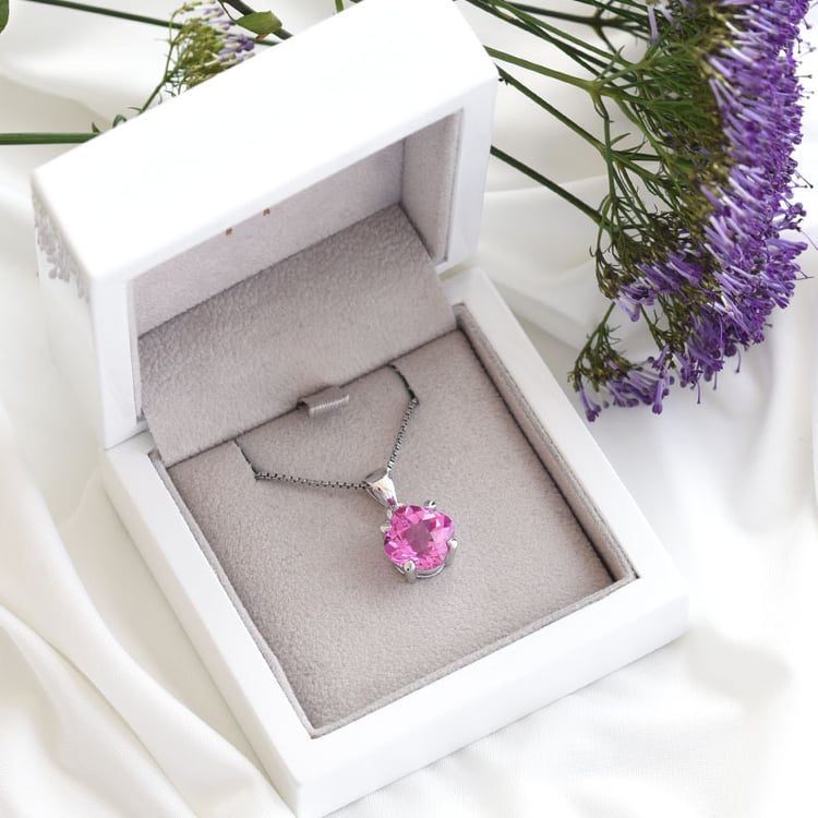 Prívesok s ružovým zafírom zo striebra 82345