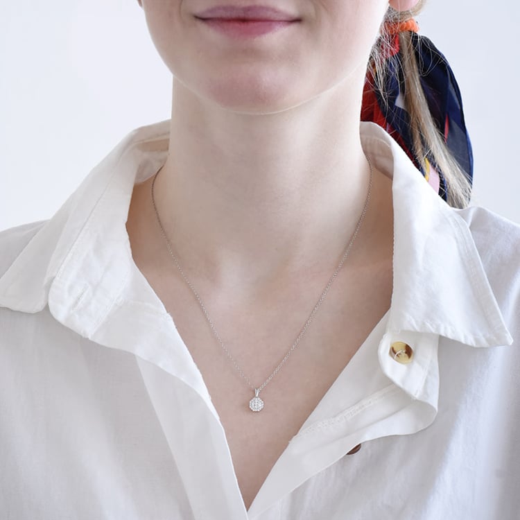 Elegantný prívesok s lab-grown diamantmi Afanen 96224