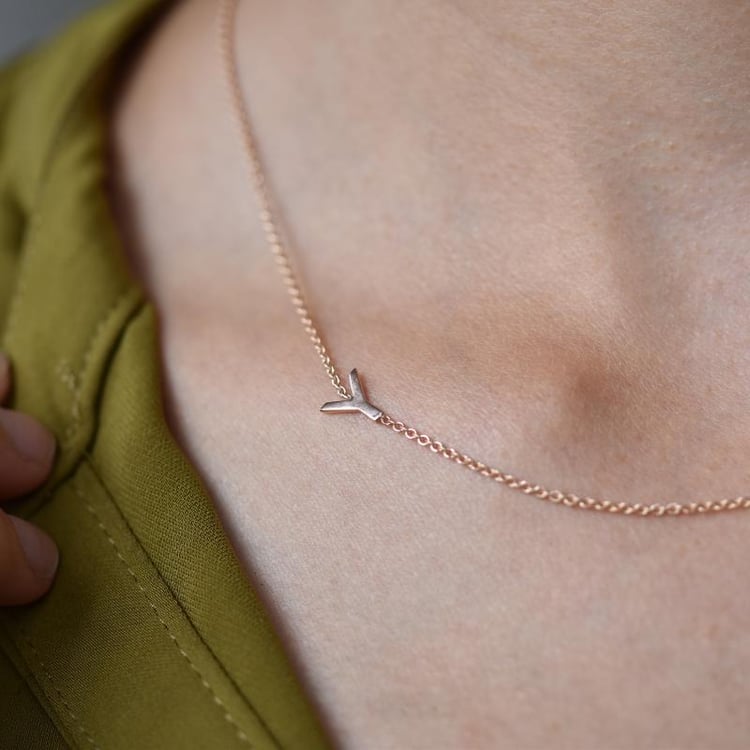 Náhrdelník s písmenkom Y 21328