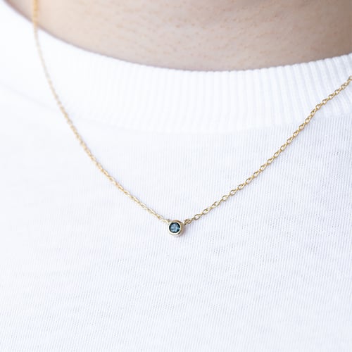 Minimalistický náhrdelník s londýnským topásom s morganitom Vieny