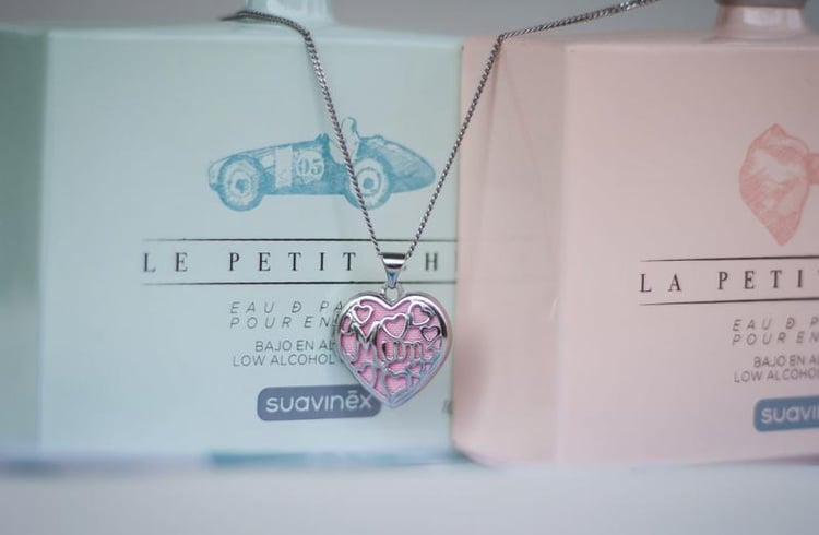 Srdiečkový ružový medailón 6000