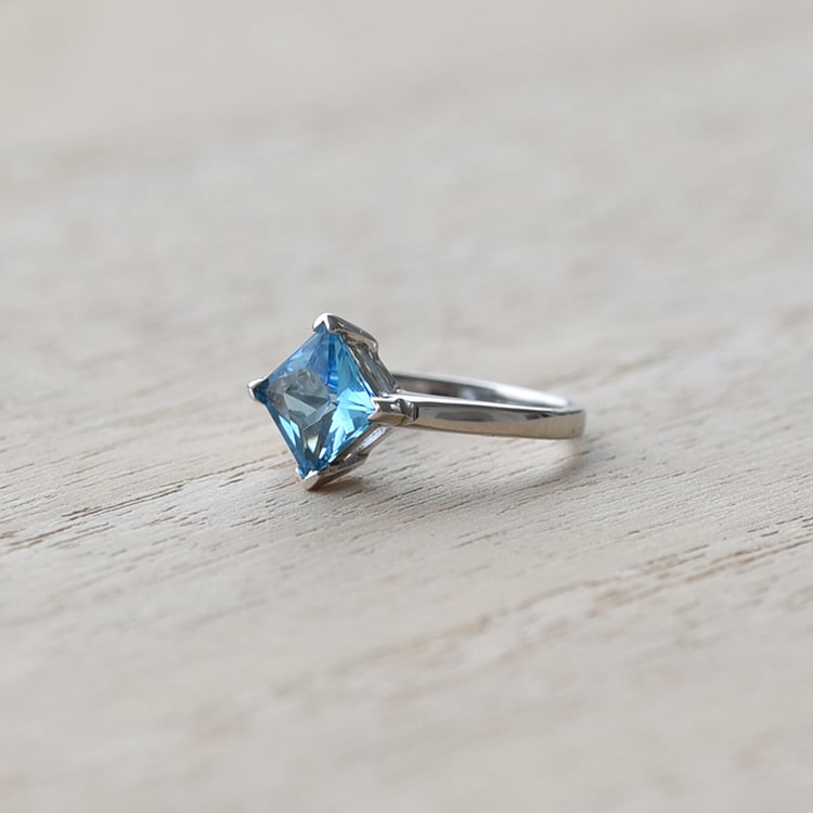 Strieborný prsteň 63588