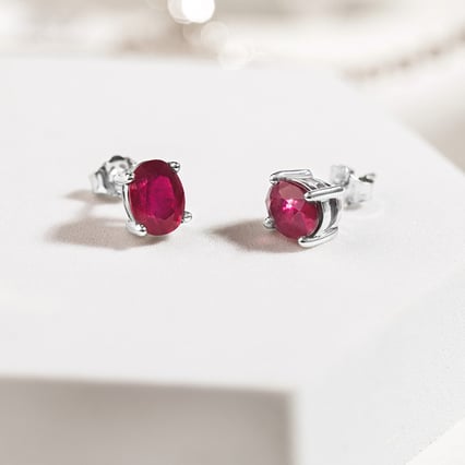 Rubínové náušnice z 18k zlata Nasia