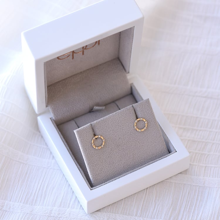 Strieborné pozlatené náušnice s diamantmi 73280