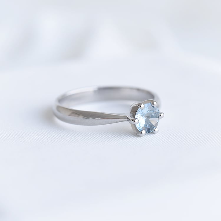 Prsteň s akvamarínom 90396