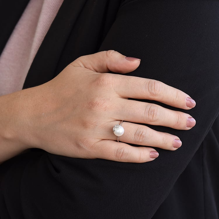 prsteň s perlou a diamantovými lístočky 86755