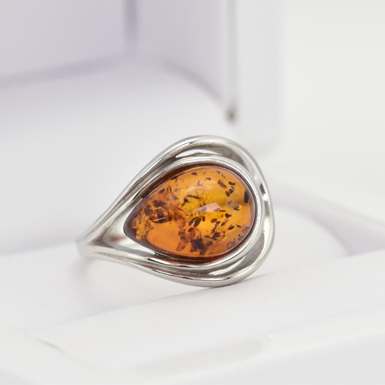 Prsteň zo striebra 14293