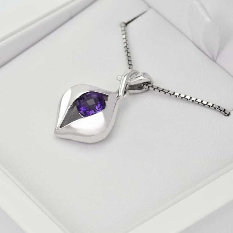 Náhrdleník s ametystom 28602